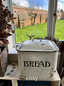 Prince of Wares Vintage Enamel Bread Bin 1930s 12x14x10 England Kitchenalia