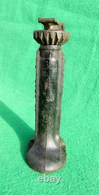 Vintage Old Collectible Solid Cast Iron Dunlop Jack LJ4 Pat. 184726 England Made