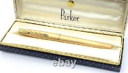 Vintage Parker 61 Cirrus Fountain Pen In Gift Box 14k Medium Nib Made In England